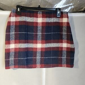 Chic Tartan Mini Skirt - Navy and Burgundy